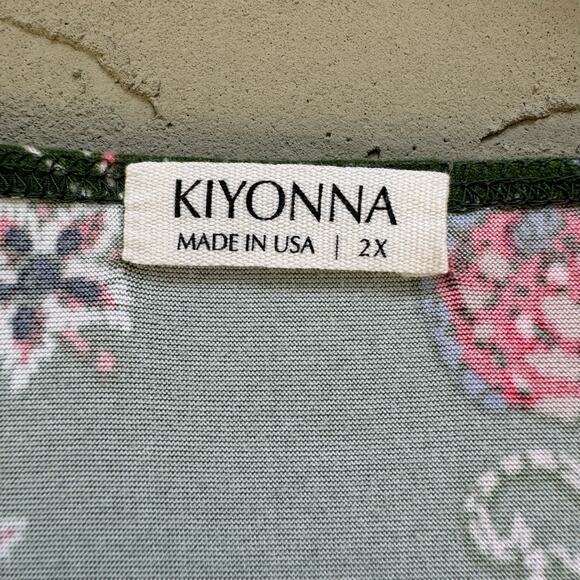 Kiyonna Dress Green Velour Floral Size 2X Midi Faux Wrap Made in USA Plus - Picture 7 of 7